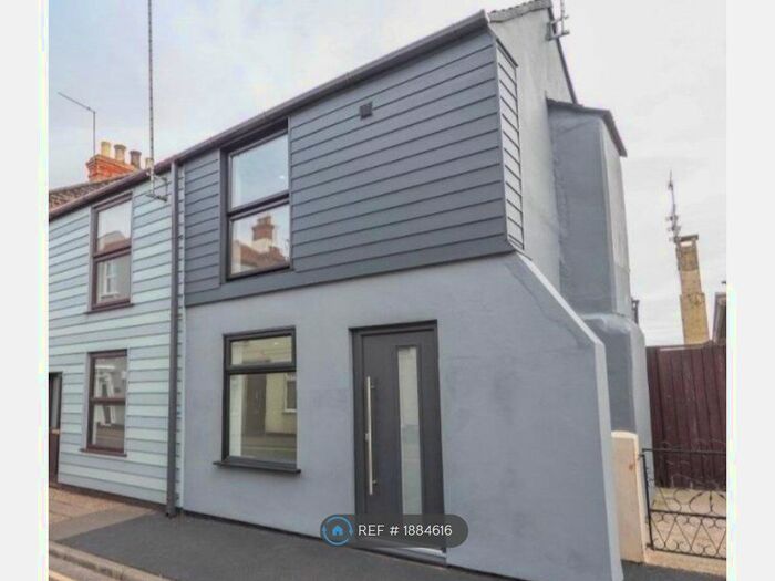 1 Bedroom End Of Terrace House To Rent In High Street, Great Yarmouth, NR31