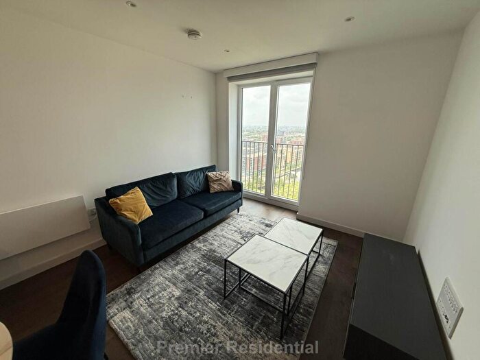 1 Bedroom Apartment To Rent In Stanley Street, Manchester, M3
