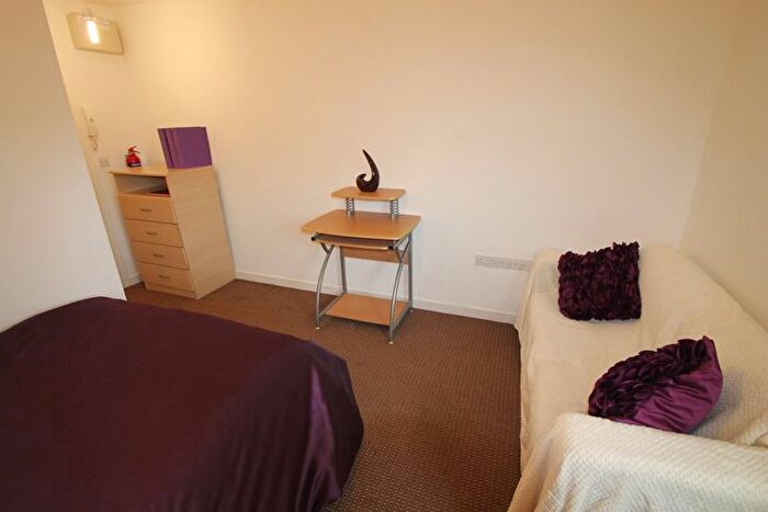 Studio To Rent In Gibbon Lane, Plymouth, PL4