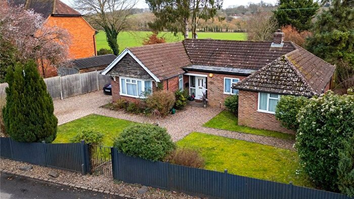 4 Bedroom Bungalow For Sale In Dark Lane, Bradfield, Reading, Berkshire, RG7