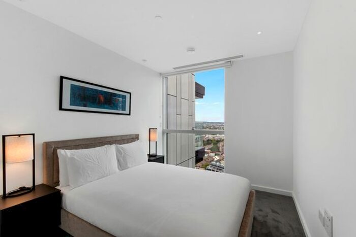 2 Bedroom Flat To Rent In City Road, Hoxton, London, EC1V
