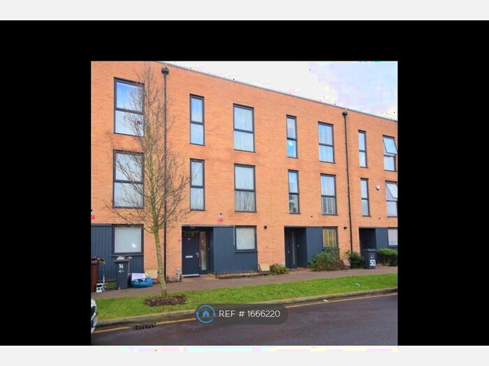 3 Bedroom Terraced House To Rent In Ager Avenue, Dagenham, RM8