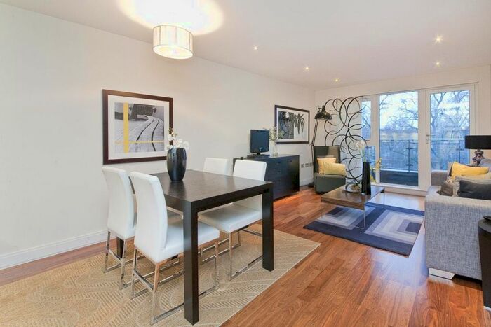 2 Bedroom Flat To Rent In Clerkenwell Road, Clerkenwell, London, EC1M