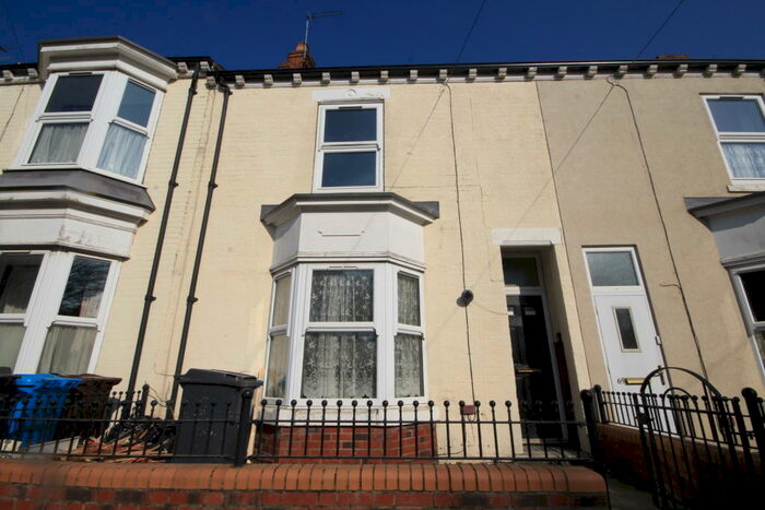 2 Bedroom Terraced House To Rent In Hawthorn Avenue, Hull, HU3