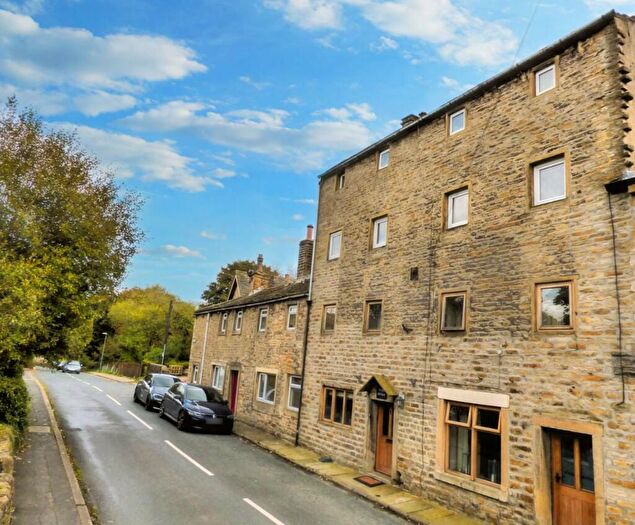 3 Bedroom Terraced House For Sale In North View, Lothersdale, Keighley, BD20