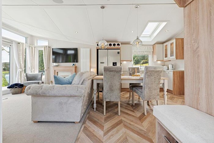 2 Bedroom Chalet For Sale In Lodge, Drimsynie Drimsynie Holiday Village, Lochgoilhead, PA24