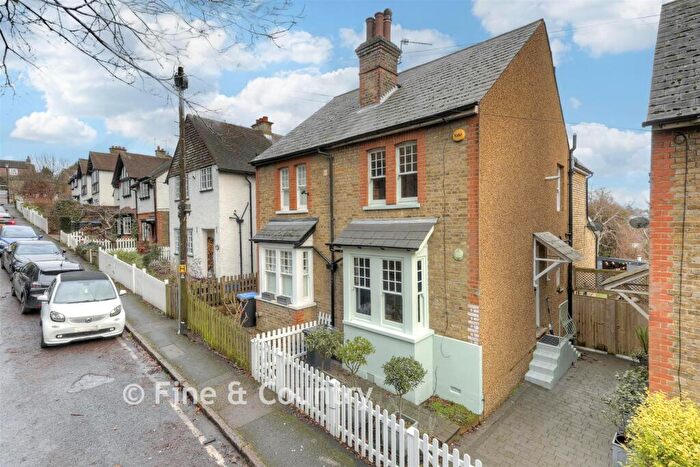 3 Bedroom Semi Detached House For Sale In York Hill, Loughton, Essex, IG10