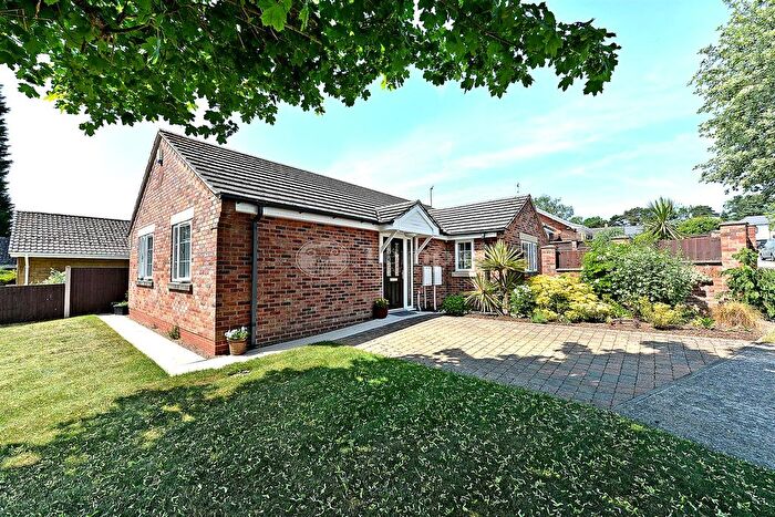 2 Bedroom Detached Bungalow For Sale In Pinewood Drive, Berry Hill, Mansfield, NG18