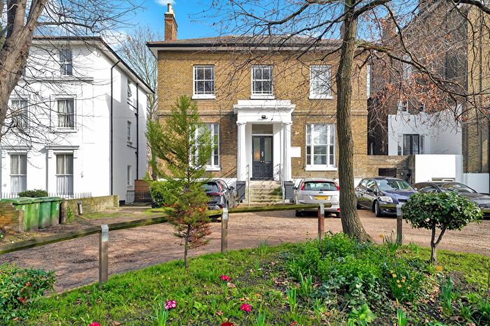 1 Bedroom Flat For Sale In Denmark Hill, Camberwell, SE5