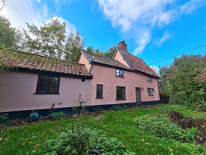 3 Bedroom House To Rent In The Old Post Office, Upper Street, Upper Oakley, IP21