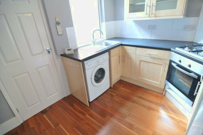 2 Bedroom House To Rent In Main Street, Wombwell, S73