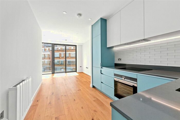 1 Bedroom Flat To Rent In George Street, Richmond, TW9