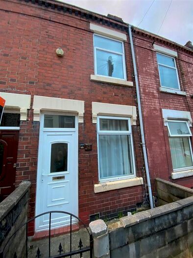 2 Bedroom Property To Rent In Edge Street, Burslem, Stoke-On-Trent, ST6