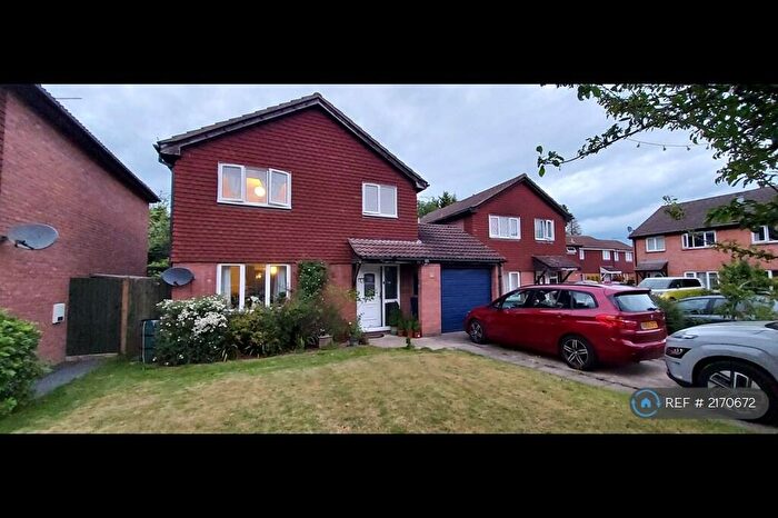4 Bedroom Detached House To Rent In Ruby Close, Wokingham, RG41
