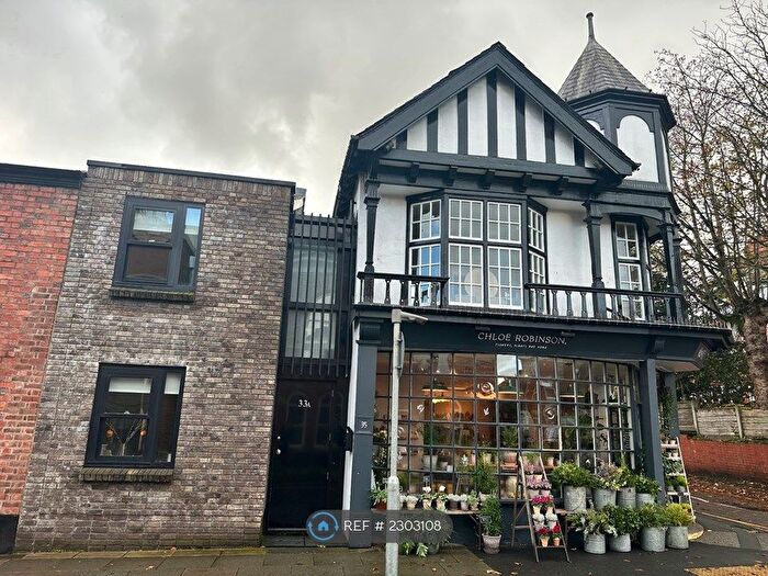 3 Bedroom Flat To Rent In Regent Road, Altrincham, WA14