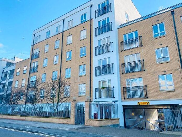 1 Bedroom Apartment To Rent In Granite Apartments, Windmill Lane, Stratford, London, E15