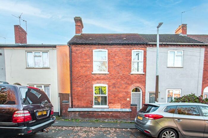 3 Bedroom End Of Terrace House For Sale In Brook Street, Lye, Stourbridge, West Midlands, DY9