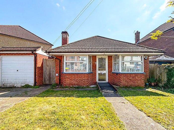 2 Bedroom Bungalow To Rent In Cherry Tree Road, Watford, WD24