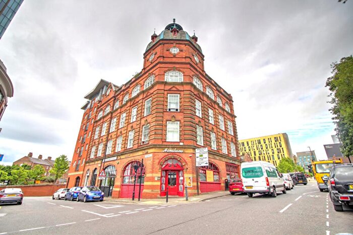 2 Bedroom Flat For Sale In Rutherford Street, Newcastle Upon Tyne, NE4