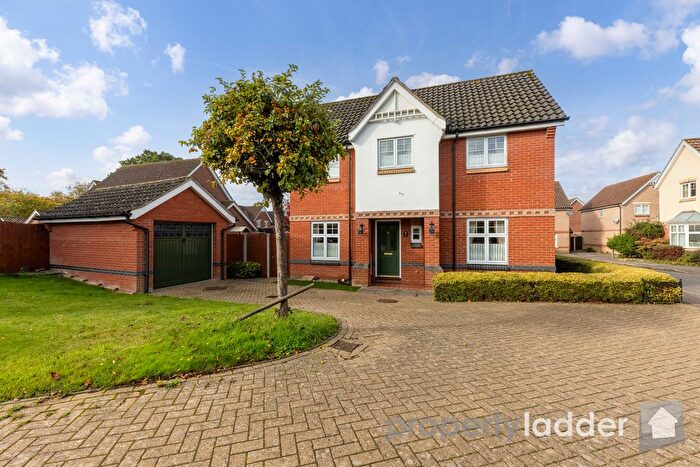 3 Bedroom Detached House For Sale In Lodge Farm Drive, Old Catton, Norwich, NR6