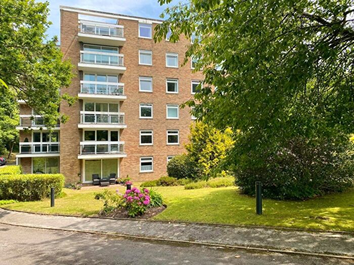 2 Bedroom Apartment For Sale In Harbour Prospect, Hurst Hill, Lilliput, BH14