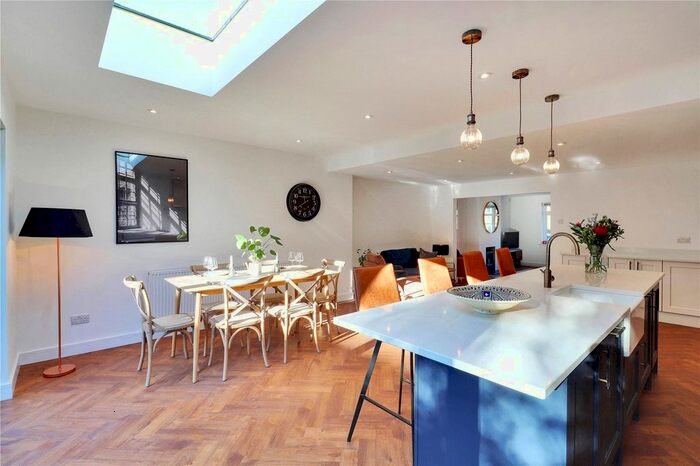 3 Bedroom End Of Terrace House For Sale In Lampington Row, Langton Green, Tunbridge Wells, Kent, TN3