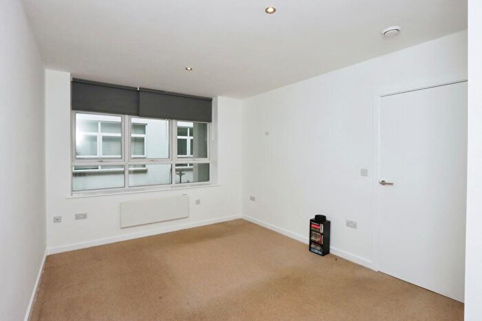 2 Bedroom Apartment To Rent In Centenary Works, Nr Abbeydale Road, S8