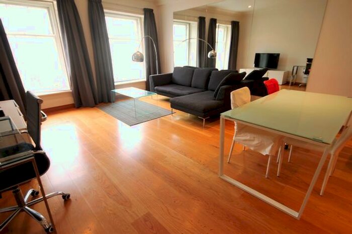 2 Bedroom Flat To Rent In Murton House, City Centre, NE1