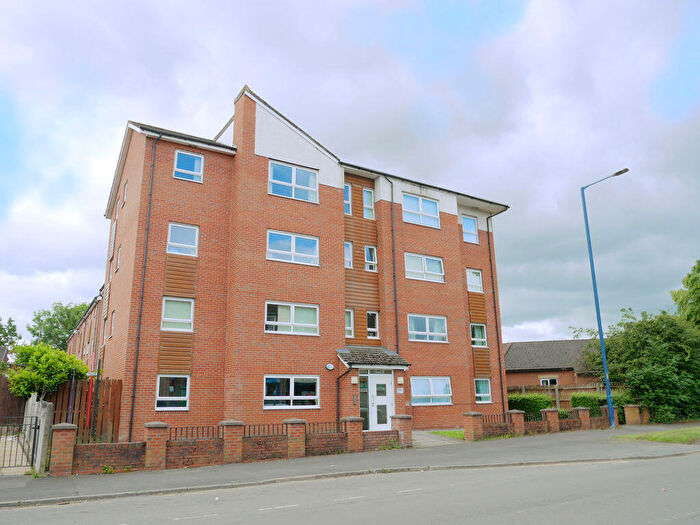 2 Bedroom Apartment For Sale In Cornishway, Manchester, M22