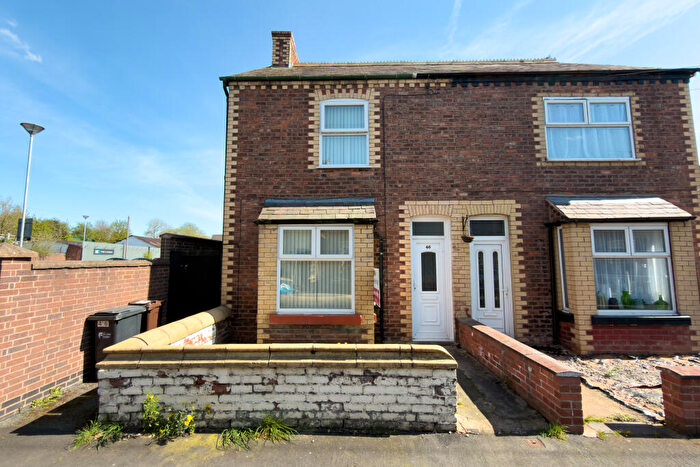 3 Bedroom Semi Detached House For Sale In Fairfield Road, Queensferry, Deeside, Flintshire, CH5