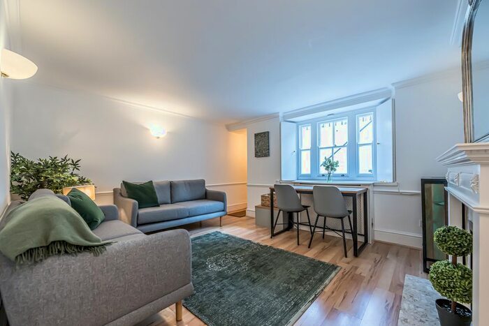 1 Bedroom Flat To Rent In Molyneux Street, London, W1H