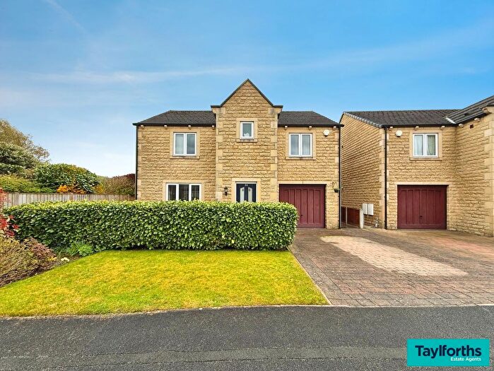 4 Bedroom Detached House For Sale In Brookfield Way, Earby, BB18