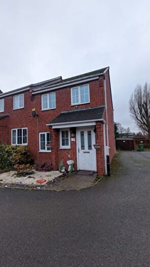 3 Bedroom Semi Detached House To Rent In Colsyll Gardens, Dudley, DY1