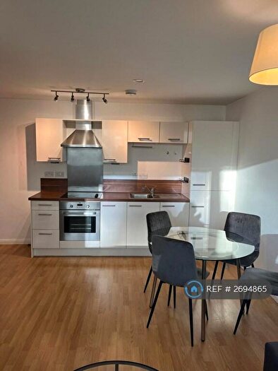 2 Bedroom Flat To Rent In Mann Island, Liverpool, L3