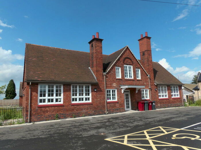 2 Bedroom Apartment To Rent In Heritage Court, Shirebrook, NG20