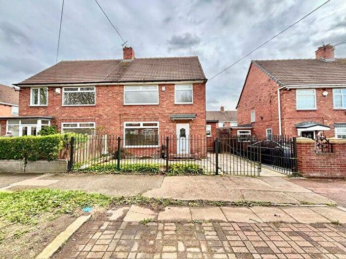 3 Bedroom Semi-Detached House To Rent In Roundhill Avenue, Newcastle Upon Tyne, NE5