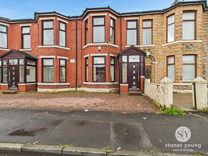 4 Bedroom Terraced House For Sale In Coniston Road, Blackburn, BB1