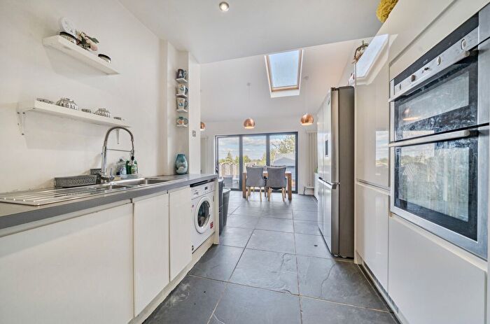 2 Bedroom Semi-Detached House For Sale In Maidstone Road, Sidcup, DA14