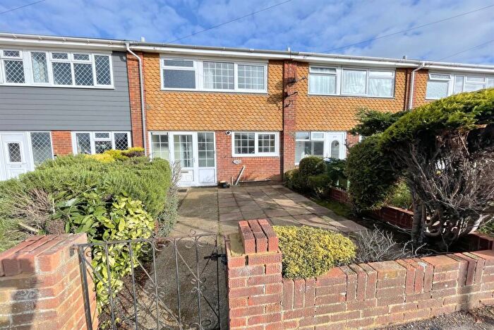 3 Bedroom House To Rent In Arundel Road, BN10