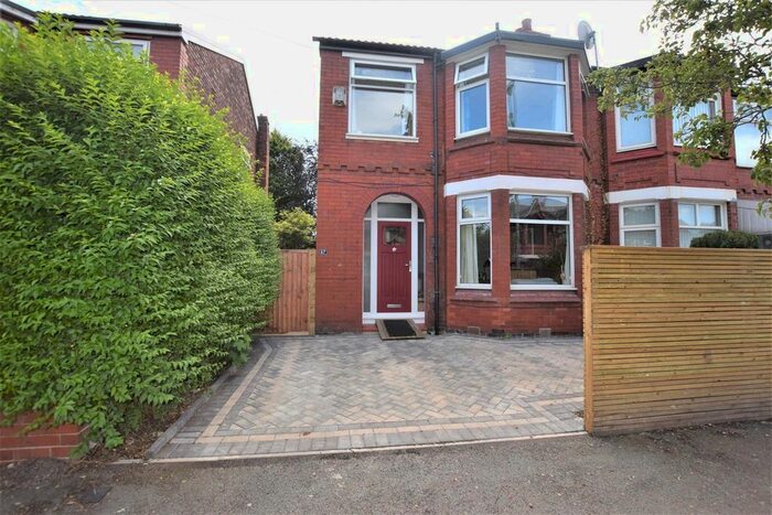 3 Bedroom Semi-Detached House To Rent In College Drive, Manchester, M16