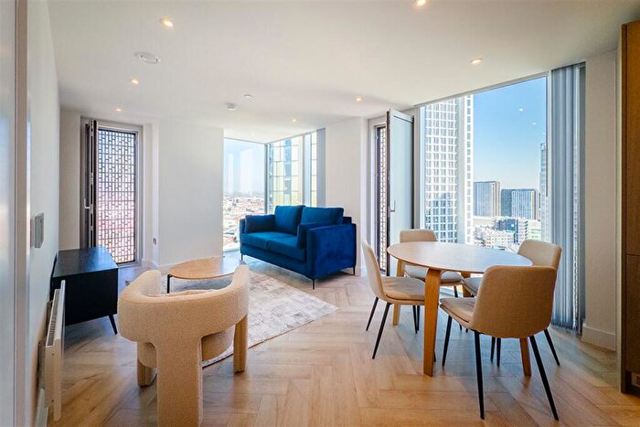2 Bedroom Apartment To Rent In Bankside, Colliers Yard, M3