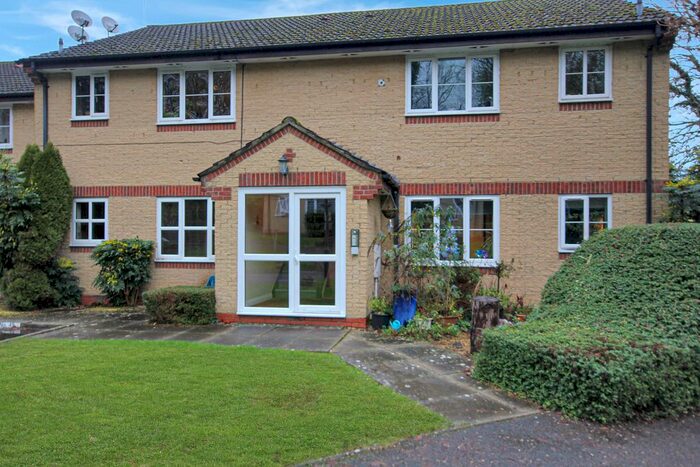 2 Bedroom Flat To Rent In Dudbridge Meadow, Dudbridge, Stroud, GL5