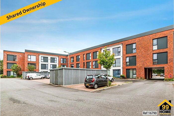 3 Bedroom Apartment For Sale In Park Heights, Basingstoke, RG22