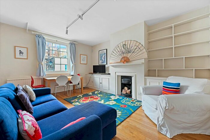 2 Bedroom Mews To Rent In Devonshire Mews West, Marylebone Village, London, W1G