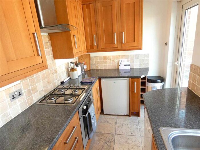 2 Bedroom Apartment To Rent In Gerald Road, Winton, Bournemouth, BH3