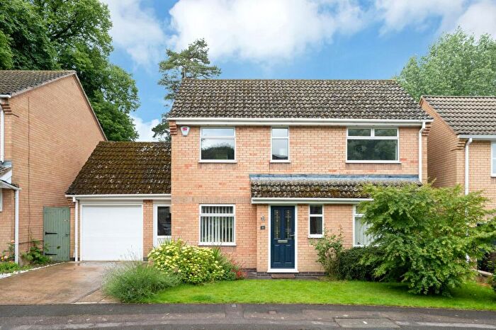 3 Bedroom Detached House For Sale In The Pastures, Cottesmore, LE15