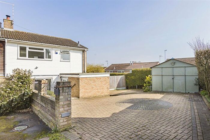 3 Bedroom End Of Terrace House For Sale In Great Innings South, Watton At Stone, Hertford, SG14