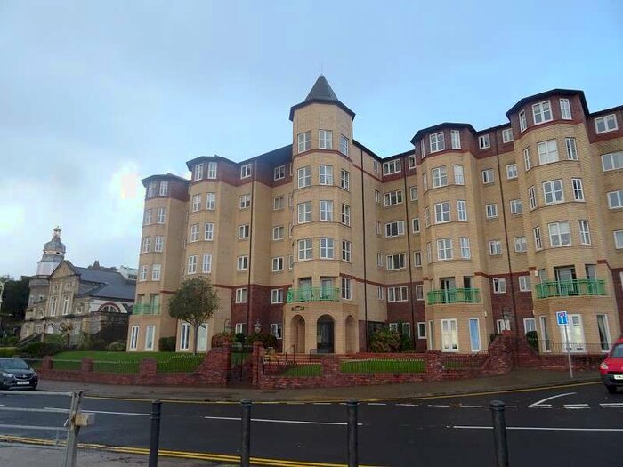 2 Bedroom Ground Flat To Rent In Alexandra Court, The Esplanade, Penarth, The Vale Of Glamorgan. CF64