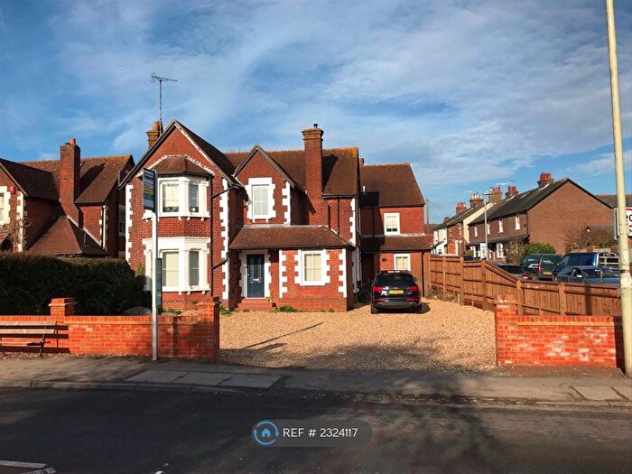1 Bedroom Flat To Rent In Aylesbury Road, Tring, HP23