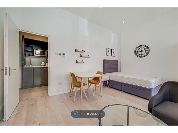 Studio To Rent In Gloucester Place, London, NW1